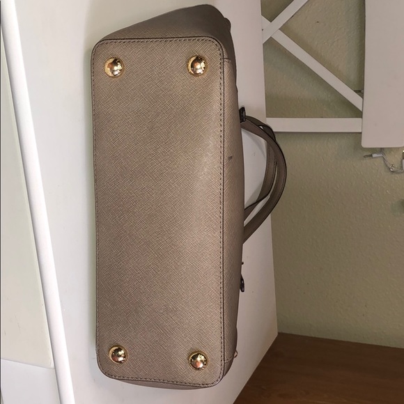 MK taupe jet set - Picture 4 of 7